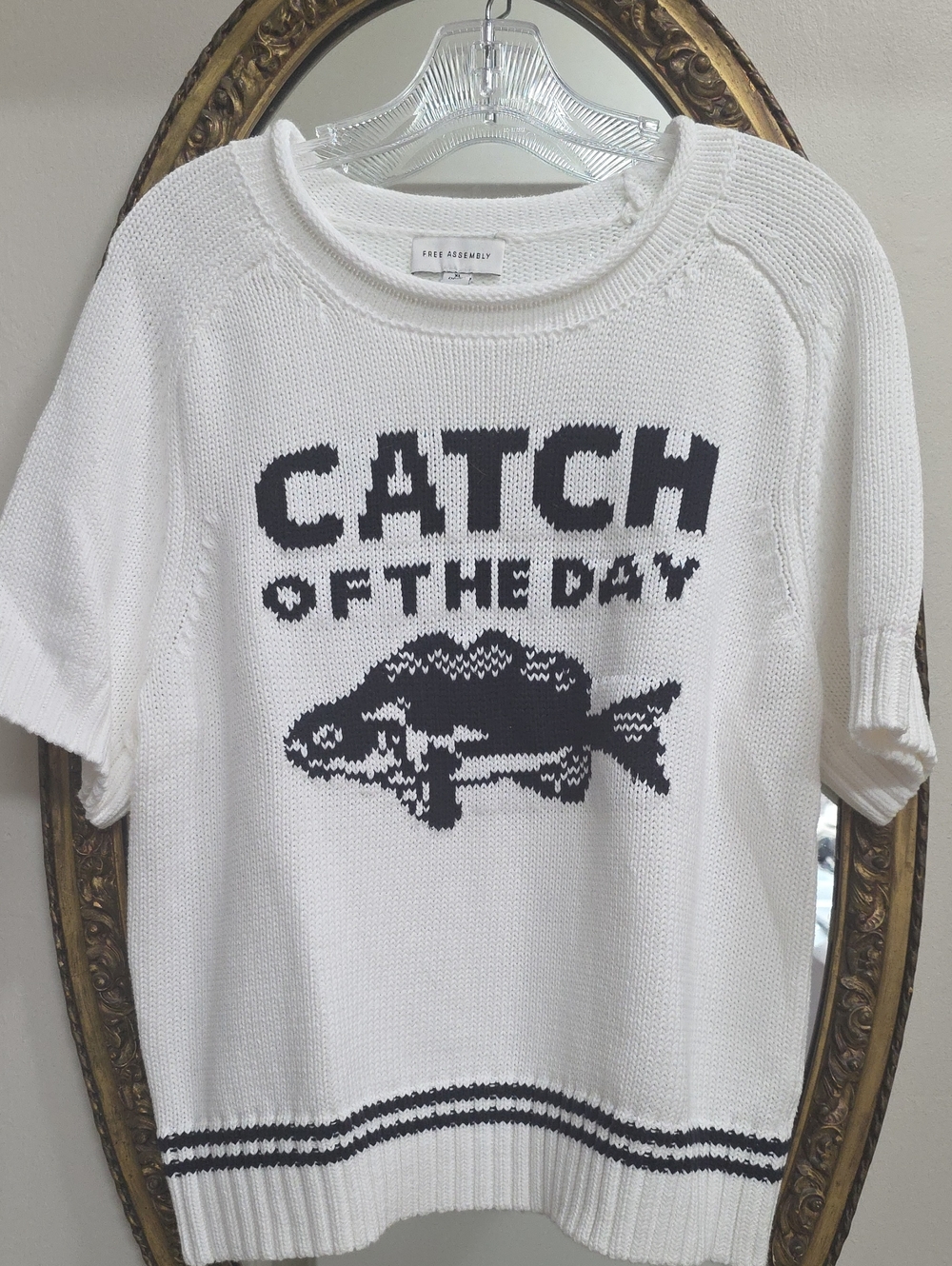 Free Assembly 100% Cotton White "Catch of the Day" Fish Sweater Size XL 16-18